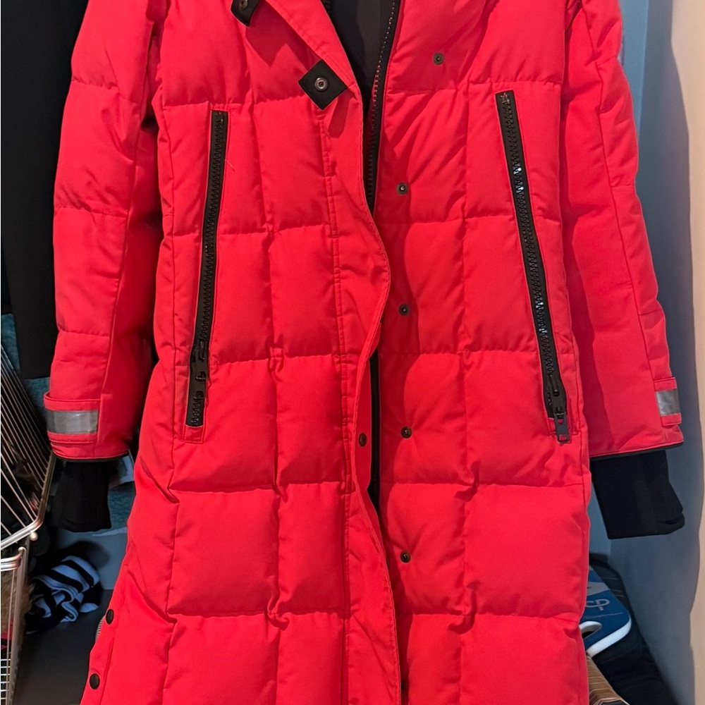 Canada Goose Women's Vibrant Red Puffer Jacket